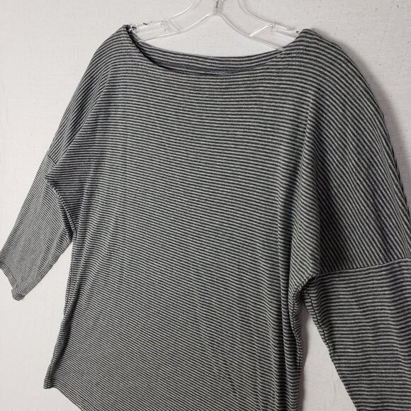 EILEEN FISHER Organic Cotton Striped Top 3/4 Sleeve size M Gray Lagenlook Casual - Picture 2 of 8